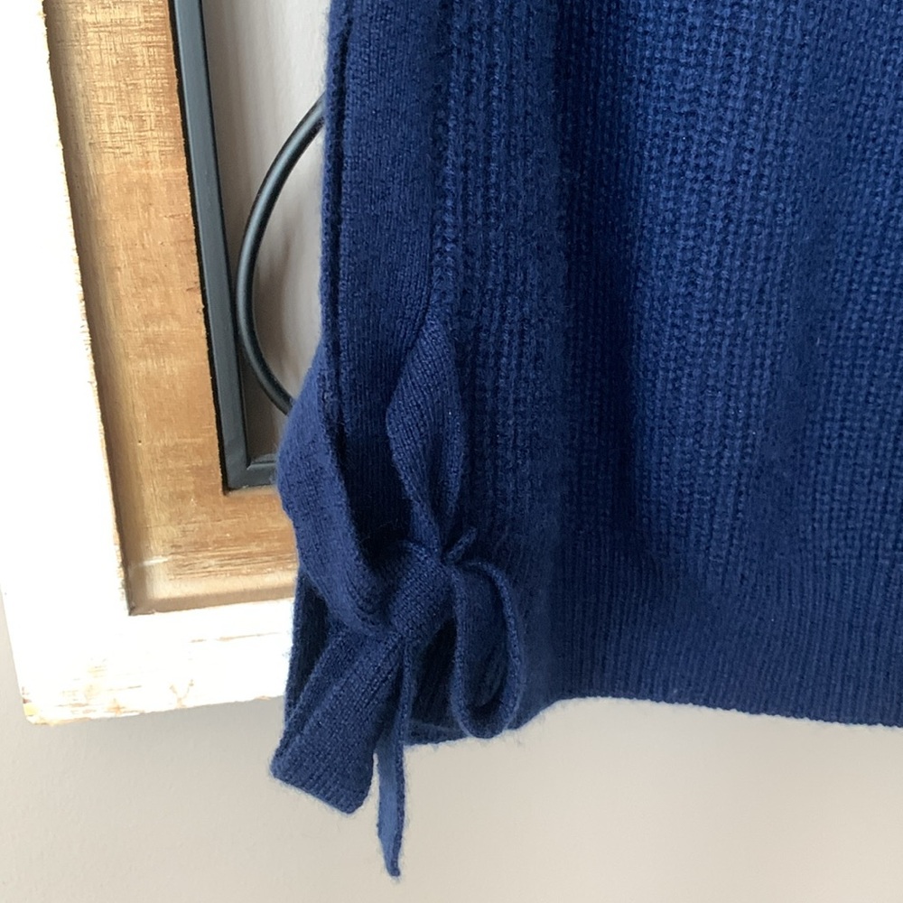J. Mclaughlin Deep Blue Knit Pullover - image 3